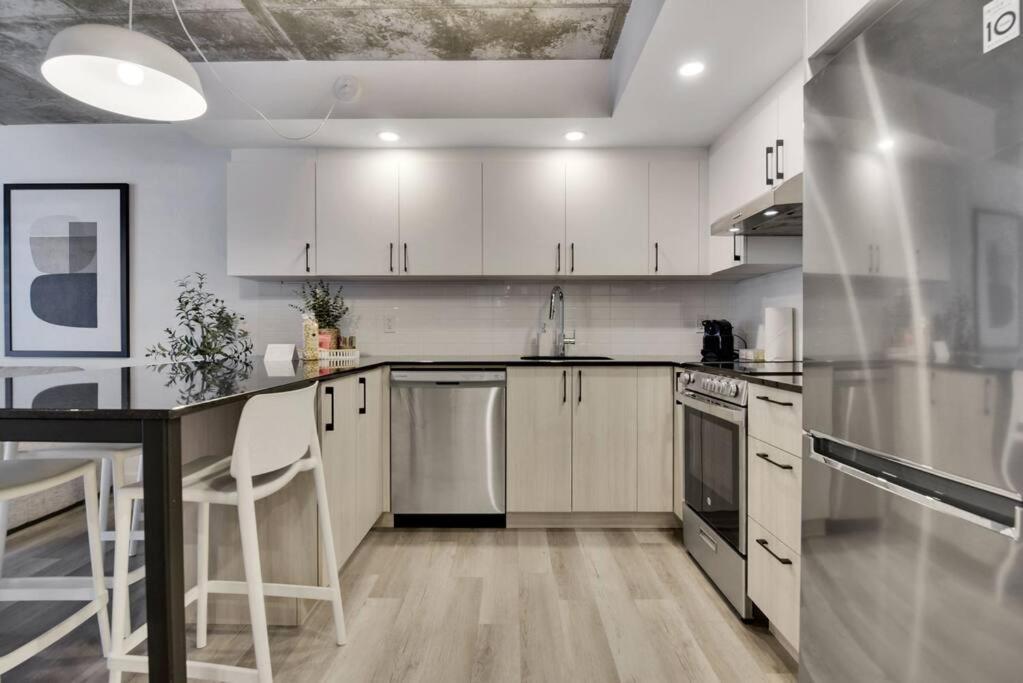 Condo - 305 Piscine Bbq Wifi 퀘벡 외부 사진